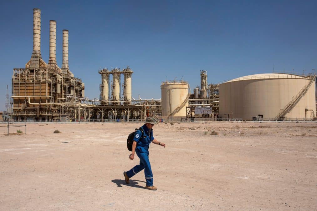 Rockets Hit Key Oil Refinery In Iraq, Causes Minor Damage - Trends Mena